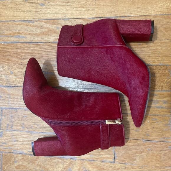 Ava & Aiden Red Button Tab Faux Calf Hair Booties Size 6 - Picture 4 of 7